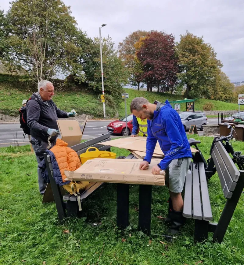 Mike and Mark taking the tape off the boxes